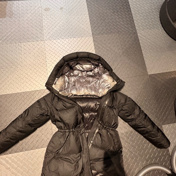 Mackage Women's Black Hooded Puffer Jacket with Drawstring Waist - Picture 6 of 8